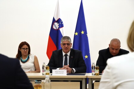 Delovni sestanek 1